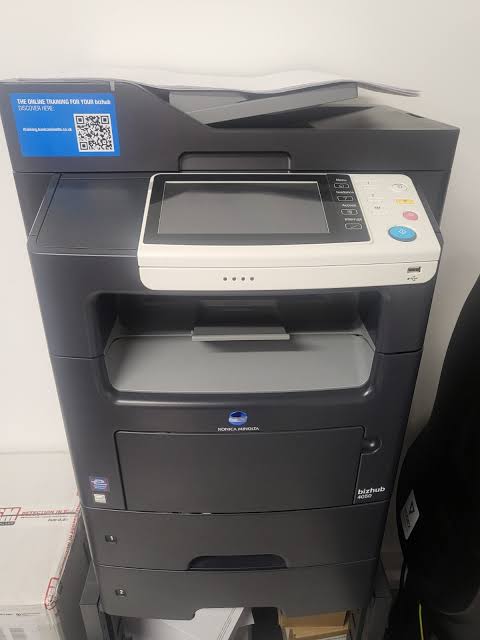 Konica Minolta Bizhub 4050 - Refurbished - Image 2